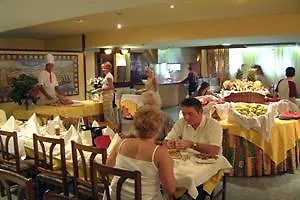 Hotel Oasis Park Salou